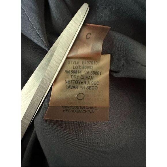 Elie Tahari Women's Peak Lapel Single Button Blazer Black Size 4‎ - Picture 8 of 9